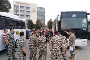 الأمن العام يقفل محلات في اقليم الخروب يديرها سوريون مخالفون