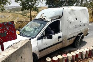 الجيش: تعرَّضَ أحد العسكريين إلى إصابة متوسطة نتيجة استهداف العدو الإسرائيلي آلية من نوع رابيد عند حاجز بيت ياحون – بنت جبيل(بالصورة)