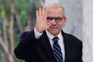 سلام: الرشوة الانتخابية ستُواجَه بإجراءات صارمة وأشدّ العقوبات للمخلّين بالأمن!