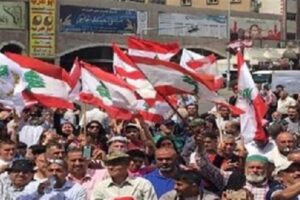 العسكريون المتقاعدون: اقفال وخنق للطرق العامة يوم غد وعمليات احتجاج لن تتوقف حتى تحقيق المطالب