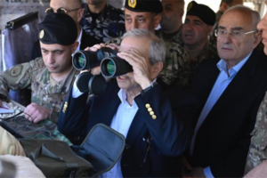 بالصور- سلام تفقد برج المراقبة في مركز بو فارس على الحدود اللبنانية – السورية