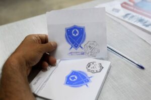 سفارة كبرى تتدخل في الانتخابات البلدية؟