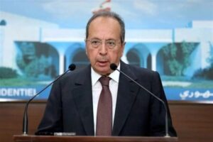 السيد ساخراً: ” لا داعي للهلع..”!
