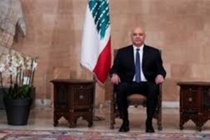 الرئيس عون عاد الى بيروت بعد زيارة الى الكويت استمرت يومين