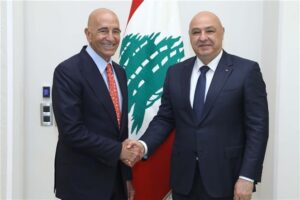 شو الوضع؟ توم باراك يستهل مهمته الجديدة في لبنان على وقع الحرب… تكثيف الضربات الإيرانية يؤشر لمرحلة مختلفة