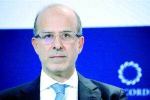 بالفيديو – “الوزير الشيعي الخامس”.. مع من يصطف؟