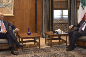 بري استقبل الموفد الأميركي.. باراك: الفوضى ستهدأ قريبًا!