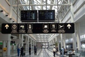 “كيف تبدو حركة الوافدين”… مدير عام الطيران المدني يكشف ما حصل ليلة الاعتداء على الضاحية