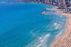 متى تنخفض درجات الحرارة؟
