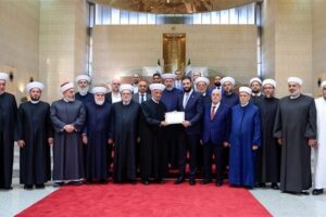 دريان يكرّم الشرع: أتينا إليكم كما يأتي الشقيق إلى شقيقه!