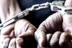 شعبة المعلومات توقف سوريَين سرقا مبلغا ماليا ونحاسيات من مبنى ديوان المحاسبة