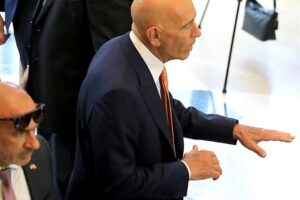 صمت تامّ لـ«السياديّين» أمام تهديدات برّاك