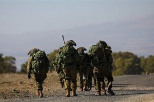 الميادين: لبنان: قوات الاحتلال تتوغّل في كفركلا وتشنّ غارات على عدة مناطق