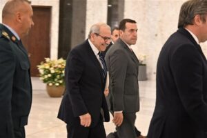 شو الوضع؟ الثنائي الشيعي يرفع سقف المواجهة قبيل جلسة الخميس…