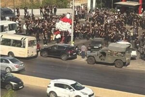 بالصور – ما قصة “القمصان السود” في خلدة؟