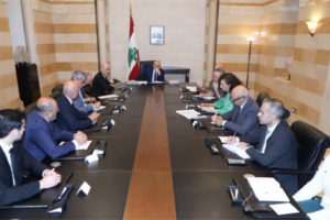 سلام ترأس اجتماعا بحث في تنظيم السير وإدارة النفايات في بيروت