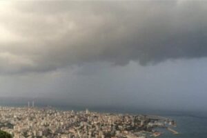رياحٌ ناشطة وانخفاضٌ بالحرارة!