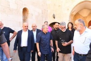 باسيل من دير القمر: دعمنا البلدية لاننا رأينا فيها تغييراً لنهج