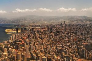 بالفيديو: جريمة ” وقحة بلا حدود ” في بيروت!