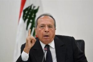 السيد ساخراً:” وبدل ما يستحي وينضب، بيعطي دروس بالوطنية والنزاهة!”
