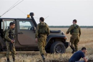 الميادين: “إسرائيل”: نحن لسنا ذاهبين إلى معانقة القاتل الشرع حتى ولو عانقه ترامب