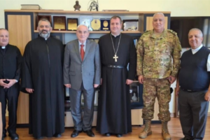 وزير الدفاع زار الرئيس العام للرهبانية المارونية في دير سيدة اللويزة