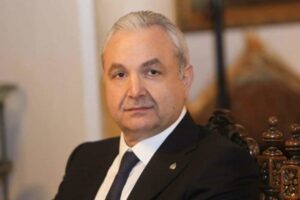 الياس المر: كل الدعم للعماد رودولف هيكل