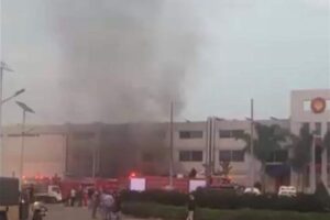 بالصور : انتشال 3 جثت.. هذا ما اعلنه الدفاع المدني!