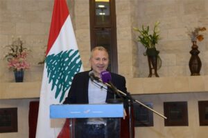 Bassil a visité Hsarat : nous n’avons que l’État et l’armée