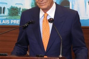 براك :” فليتصل عون بنتنياهو”!