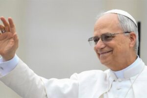 قداسة البابا: المصرفيون نهبوا أموال الناس والعدالة أسيرة! (المحامية أوديت نجيم صوايا)