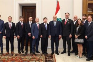 شو الوضع؟ الضغط الأميركي المالي يتصاعد على “الحزب” ولبنان… والرئيس ميشال عون يرفع البطاقة الحمراء في وجه من خان “التيار”