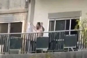 بالصور- “تعرض للتعذيب”.. وفاة موقوف في لبنان!