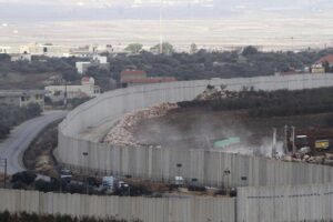 رسالة إلى إسرائيل والحزب!