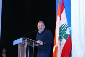 بالصور – رئيس التيار الوطني الحر النائب جبران باسيل في لقاء مع هيئة الضبية عوكر زوق الخراب حارة البلانة (بعدسة الزميل جورج الفغالي)