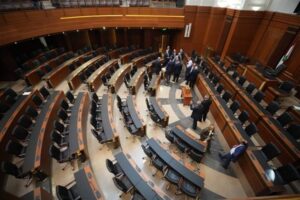 شو الوضع؟ الجنوب ولبنان في عينِ الحذَر من العدوانية الإسرائيلية… والأنظار على التعاطي النيابي مع كرة المغتربين وتناقضات السلطة!