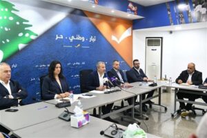 الهيئة السياسية للتيار: ندعم الجيش وقيادته ونحذّر من استهدافها من “الفسّيدين”… حكومة العجز تتحمل مسؤولية إضاعة حقوق المنتشرين