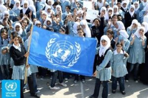 الأخبار: من غوث اللاجئين إلى جمع معلومـات أمنية