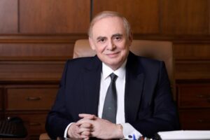 فريد  البستاني: ‏رحم الله زميلنا النائب الآدمي الدكتور غسان سكاف الذي أنقذ حياة آلاف المرضى خلال مسيرته الطبيّة الناجحة