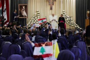 البابا يستهل يومه الثالث والأخير في مستشفى دير الصليب: ما نشهده في هذا المكان عبرة للبشرية جمعاء