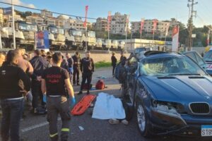 بالفيديو- فاجعة في الصفرا: حادث سير “مروّع” يودي بـ3 أفراد من عائلة واحدة!