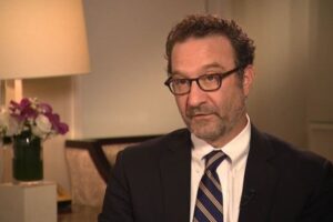 شينكر: لا ثقة باليونيفيل وإن لم تنزع الحكومة اللبنانية سلاح حزب الله فإنّ إسرائيل ستكمل بنفسها ذلك