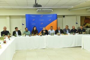 لقاء حواري لباسيل مع مجموعة من مناصري “التيار” في المتن في المقر العام في “ميرنا الشالوحي” (بعدسة الزميل جورج فغالي )