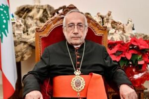 البطريرك روفائيل بيدروس الحادي والعشرون ميناسيان: “نحتفل اليوم بذكرى ميلاد يسوع المسيح، الإله المتجسّد”