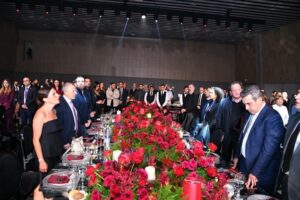 المشاركون من دول الانتشار في مؤتمر الطاقة الاغترابية اجتمعوا في سهرة لمناسبة الأعياد بحضور باسيل