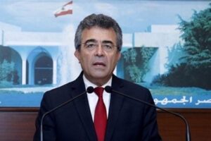 قسطنطين: وصيتان بمثابة إرشادٍ!