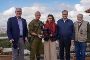 هل بدأ تفكيك دور أورتاغوس؟