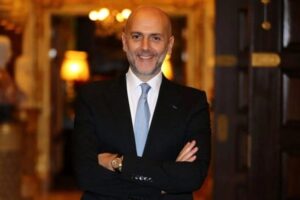 ريكاردو كرم: هذه هي فضيحة لبنان الحقيقية…