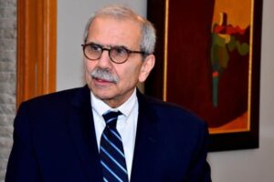 مشروع الحكومة لاسترداد الودائع يُحمِّل الدولة مسؤولية الانهيار