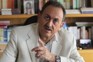 من هو سيمون كرم رئيس الوفد اللبناني في “الميكانيزم”؟